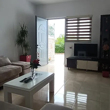 Villa Nefeli *