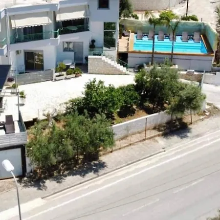 Nefeli Villa