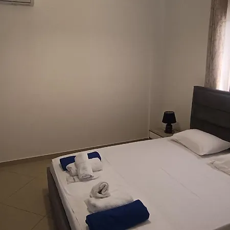 Nefeli * Ksamil